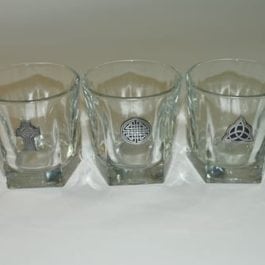 Celtic Knot Rocks Glass