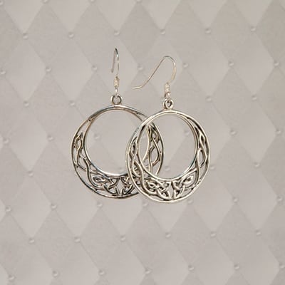 Celtic Drop-Circle Earrings - J-SE105